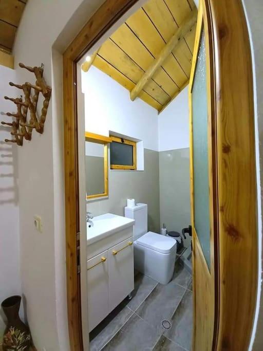 Bujtina Peshtan Guesthouse&Camping Tepelene Exteriér fotografie